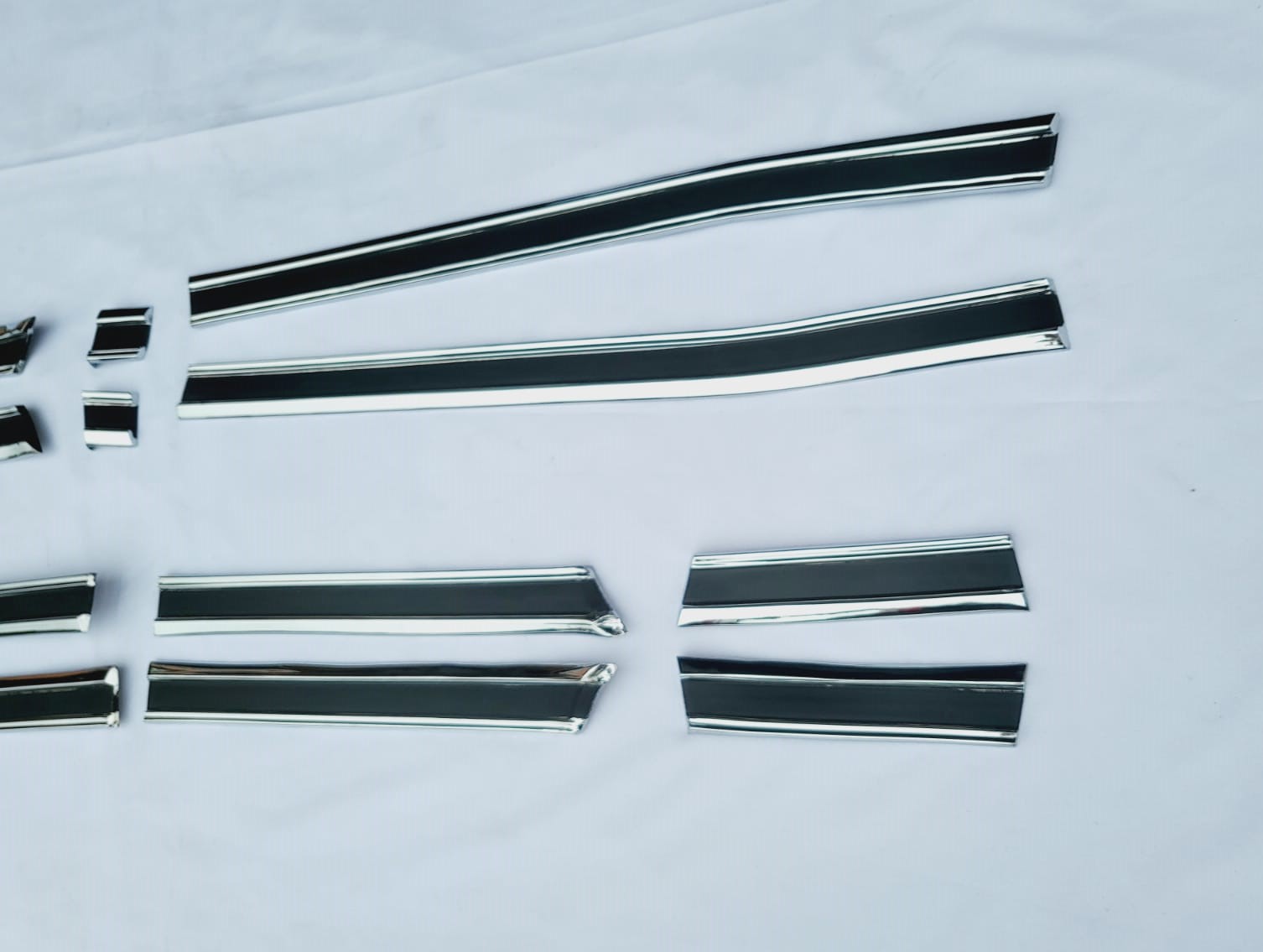 FRISOS LATERAIS FORD GALAXIE 71 72